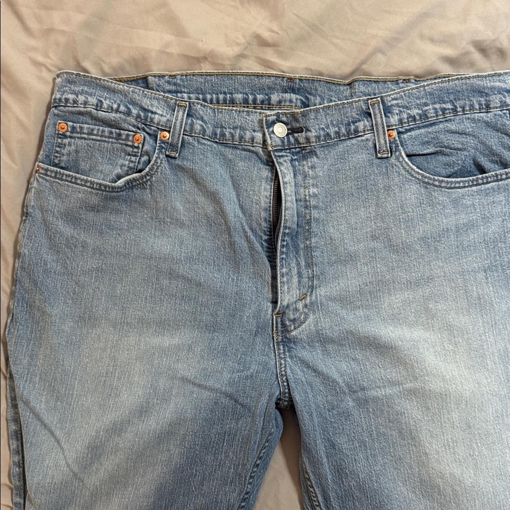 Levi's 559 Light Blue Relaxed Fit Jeans 42 x 32 - Picture 2 of 4